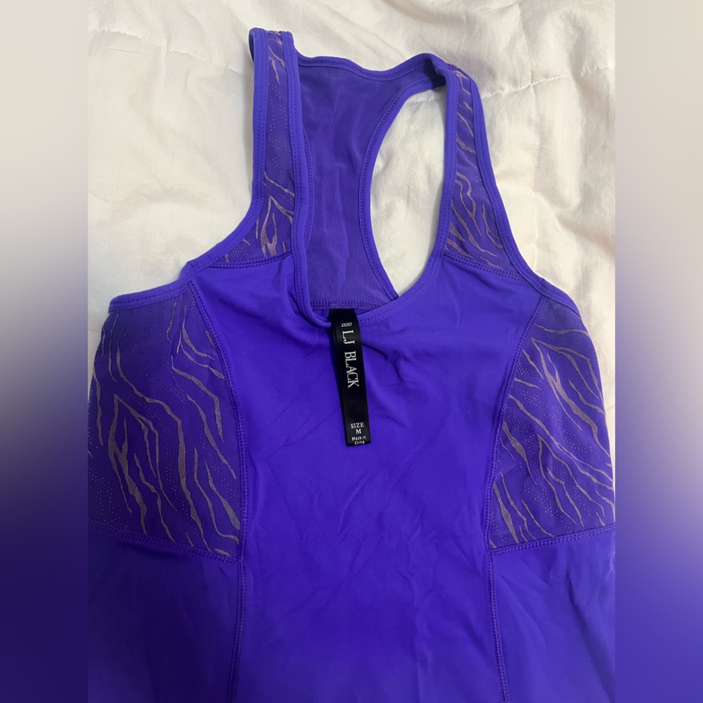 Workout tank—Lorna Jane …Price is listed…OBO!